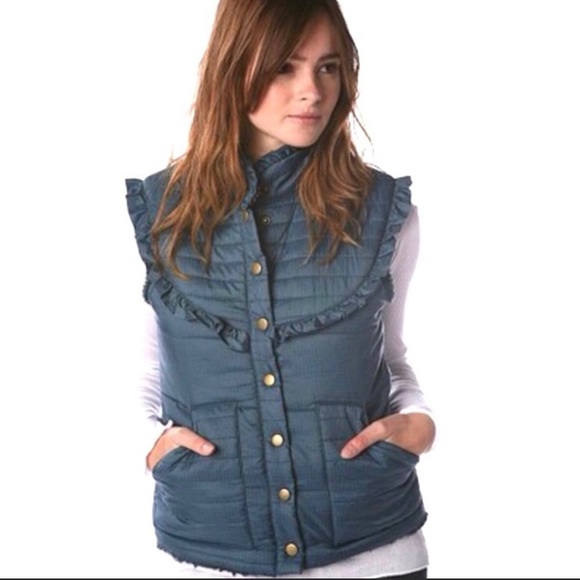Free People Jackets & Blazers - Free People ruffle trim quilted boho vest